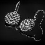 Best diamond earrings for Women Who Love Luxury
